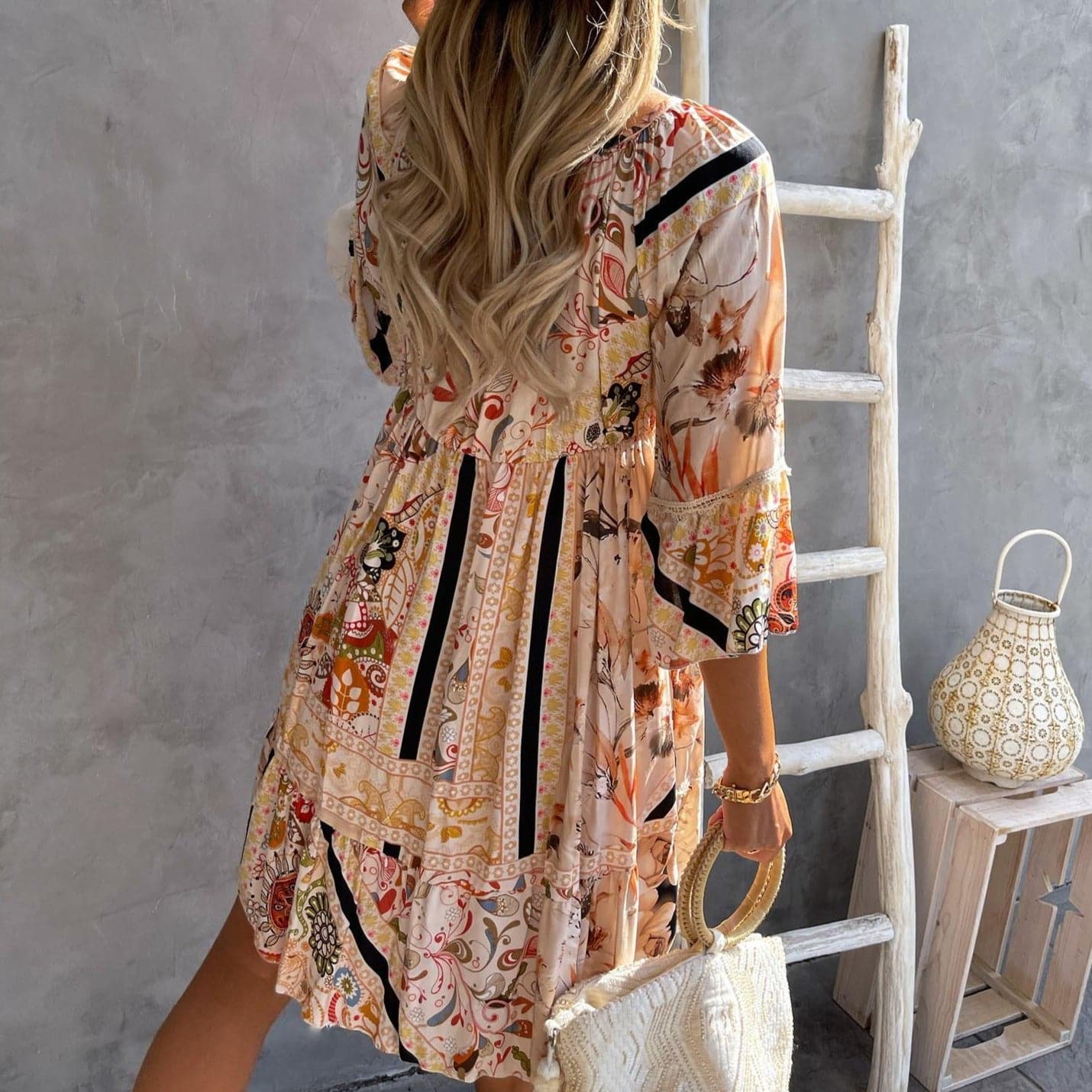 Kristina - Robe élégante en dentelle avec imprimé