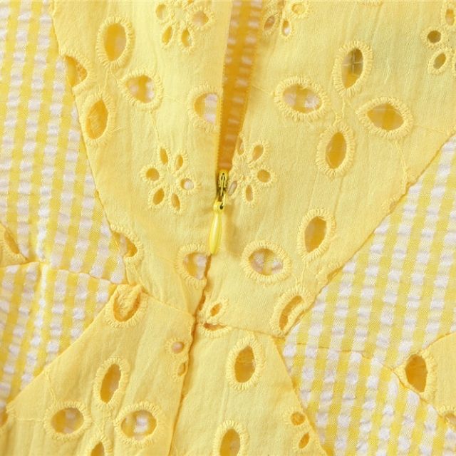 Léonie | Robe Jaune avec Broderie Élégante et Tissu de Haute Qualité pour Femmes
