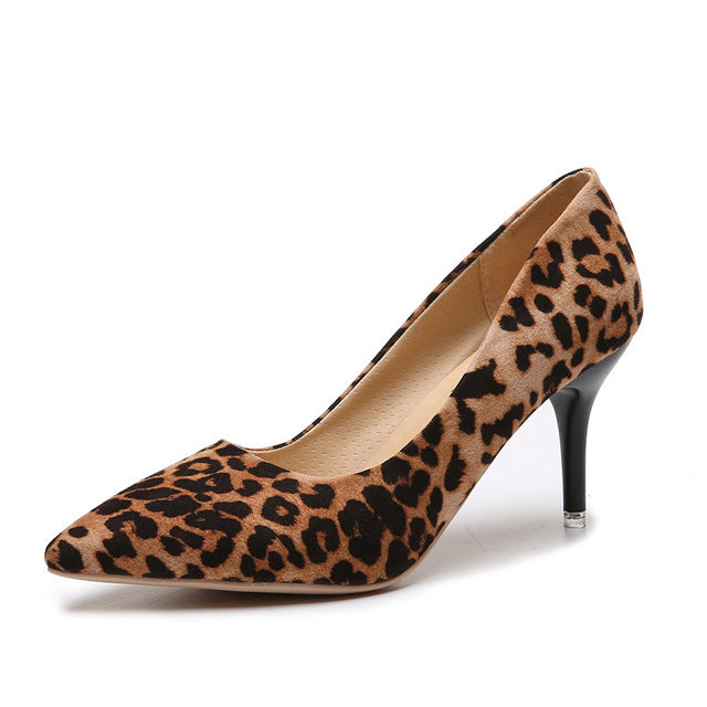 Talons élégants à motif léopard