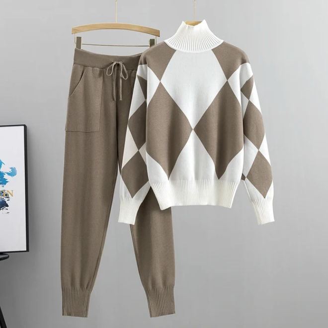 Elara | Ensemble Géométrique avec Style Moderne et Tissu Luxueux pour Femmes