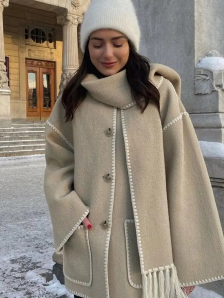 Lysandra | Veste avec Écharpe Élégante et Confortable pour Femmes