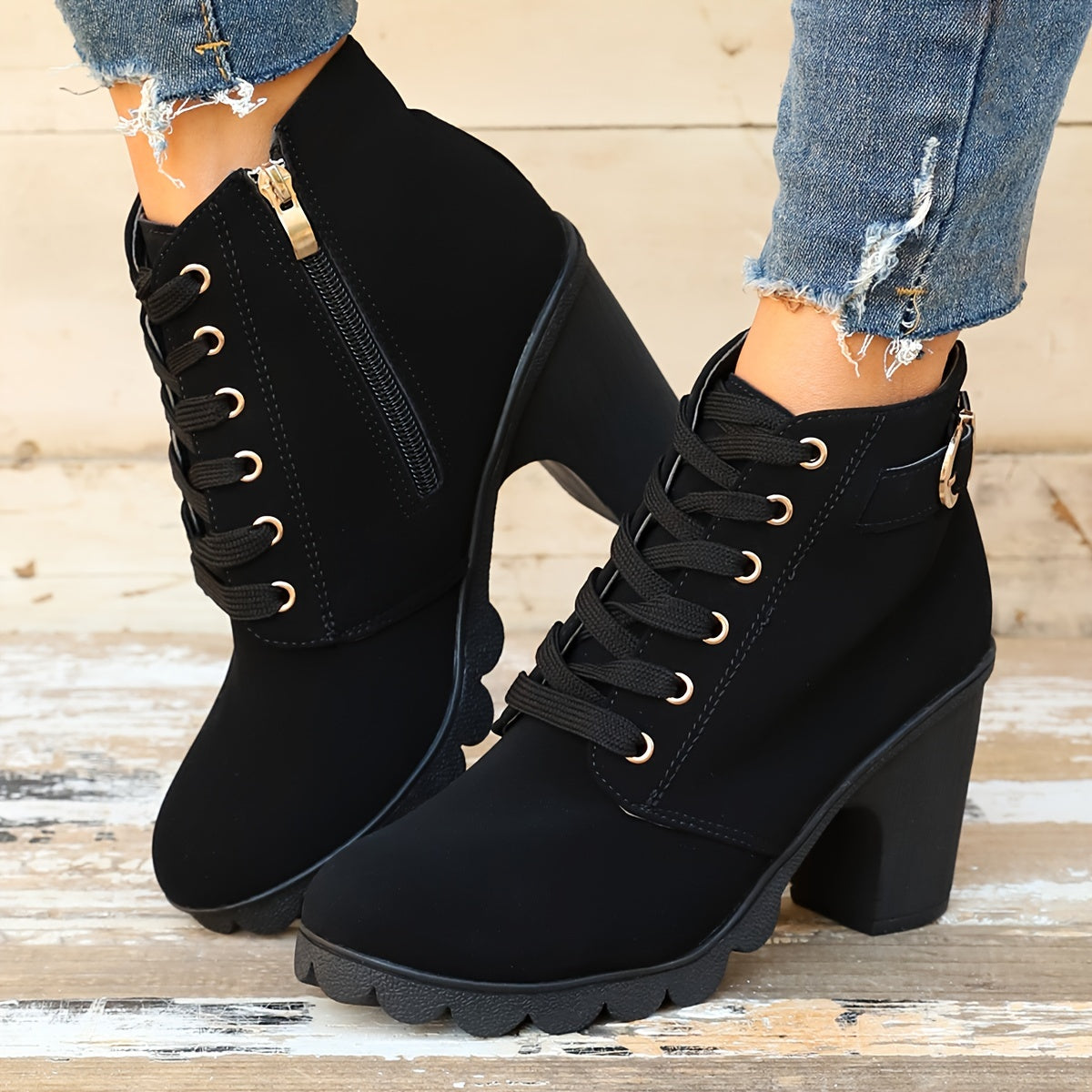 Lotte | Sleek Solid Colour Chunky Heele Boots