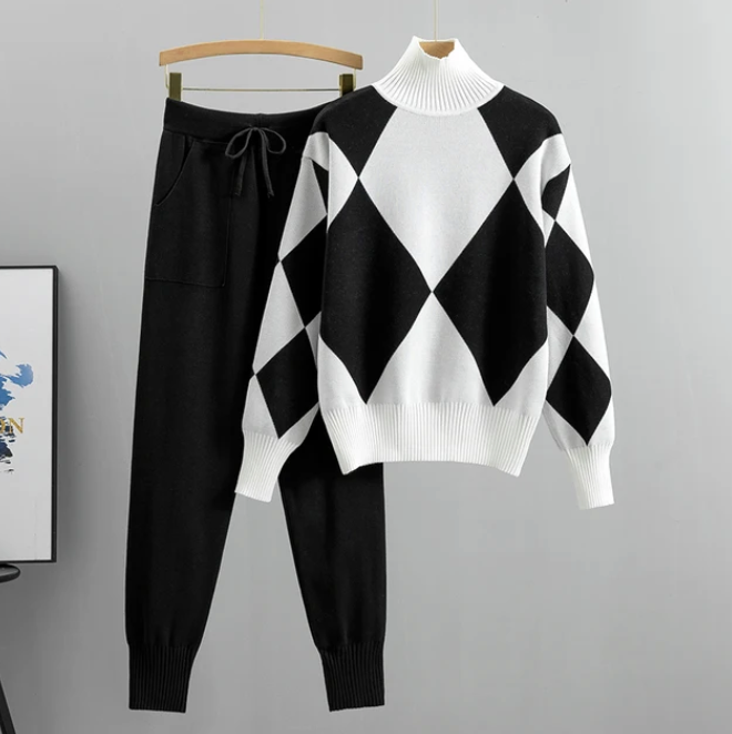 Elara | Ensemble Géométrique avec Style Moderne et Tissu Luxueux pour Femmes