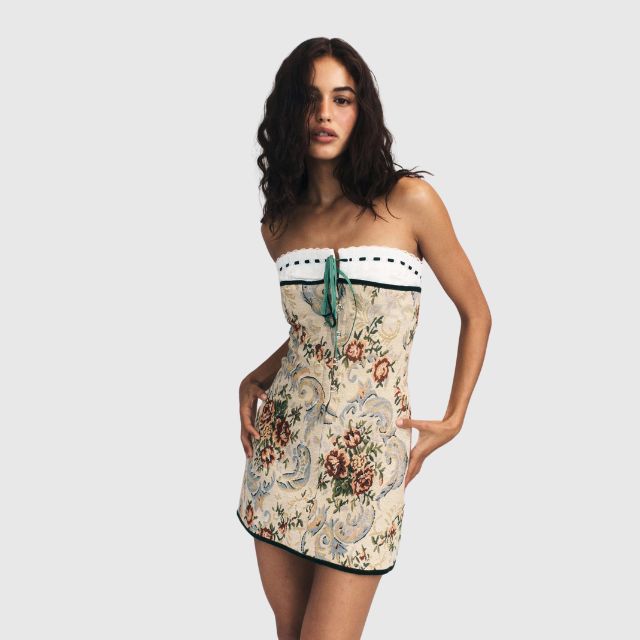 Léontine | Mini robe sans bretelles avec motifs vintage et détails raffinés pour femmes