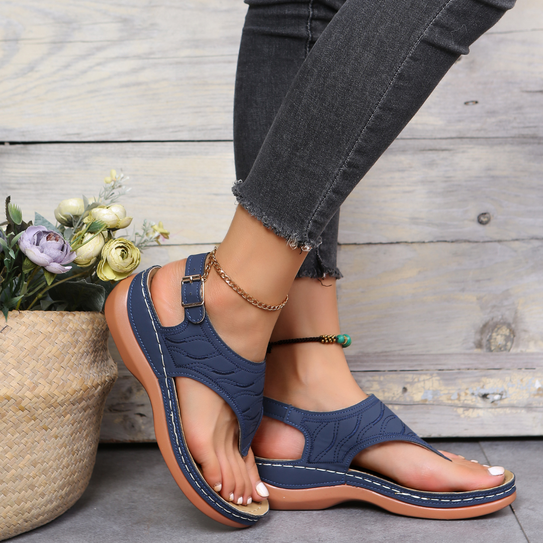 Sandales hautes élégantes pour femmes par Minna - Intemporelles et chics