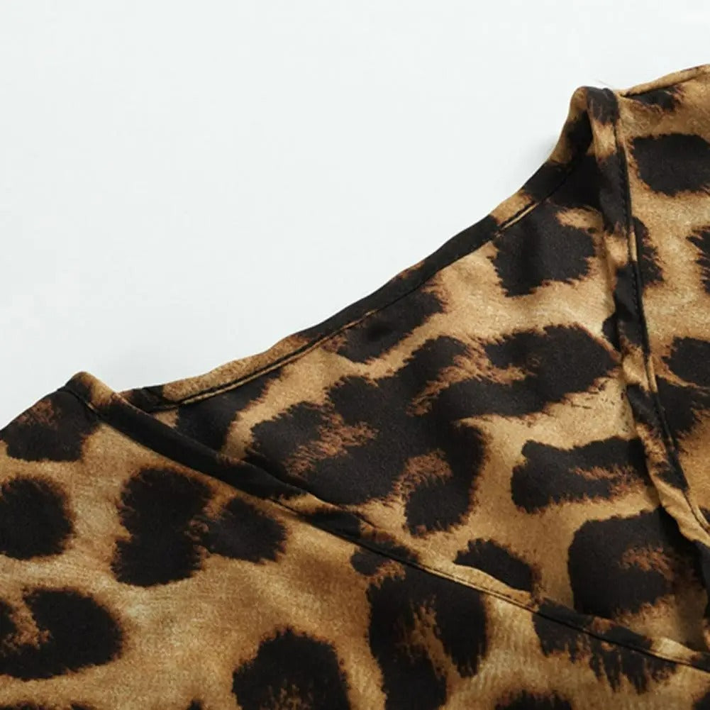 Sienna | Robe avec Imprimé Léopard et Encolure en V pour Femmes