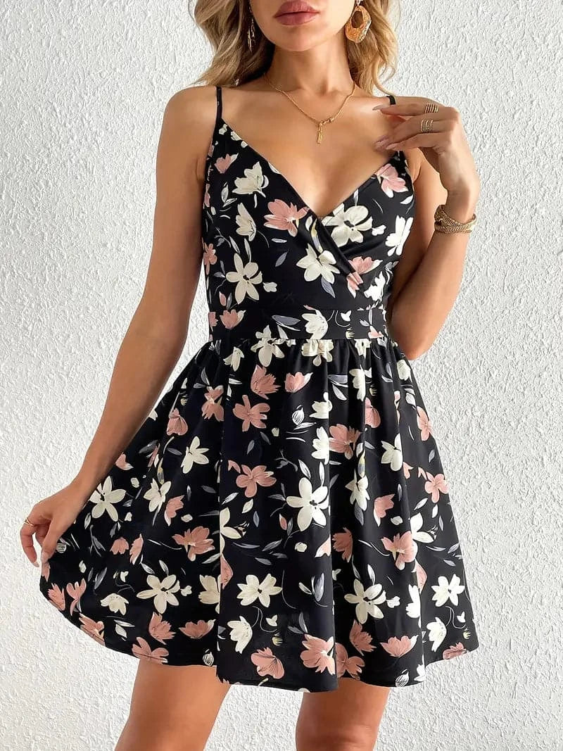 Paula - Magnifique robe avec une taille accentuée et de superbes motifs