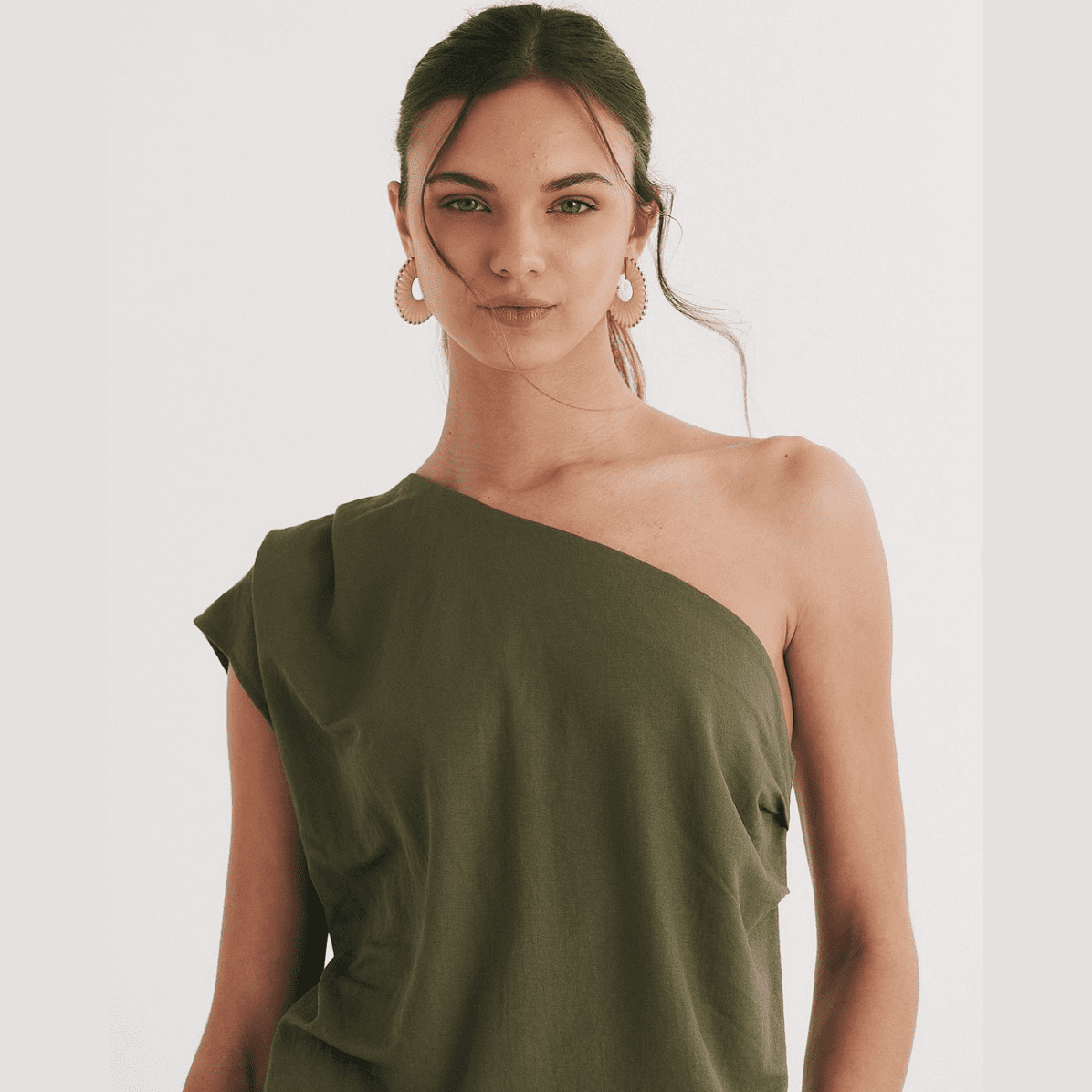 Lina | Blouse à Épaules Nues avec Tissus Légers et Imprimés Floraux pour Femmes