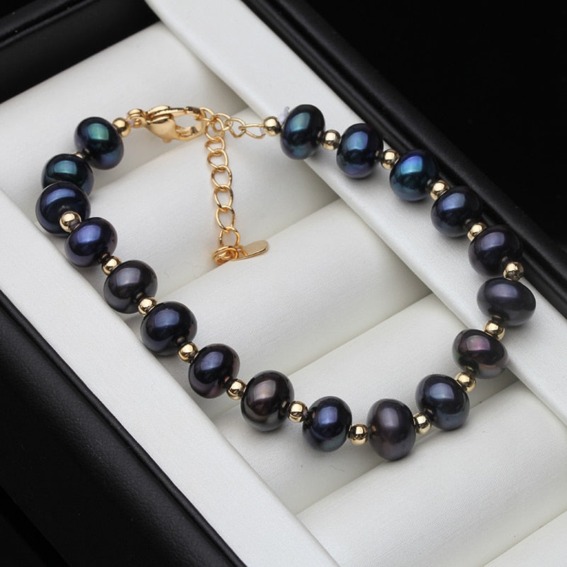 Sélène | Bracelet à Breloques avec Perles d'Eau Douce et Design Élégant pour Femmes