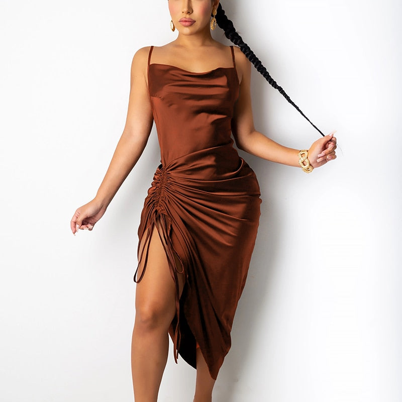 Lunaire | Robe Longue en Satin avec Détails Élégants pour Femmes