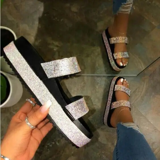 Wanda - Sandales à paillettes glamour et confortables pour femmes
