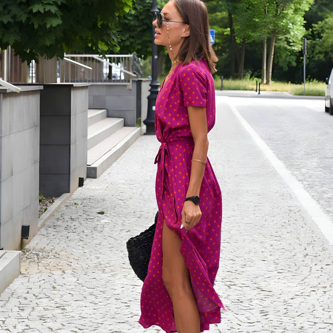 Léona | Robe Streetwear avec Confort Doux et Décolleté en V pour Femmes