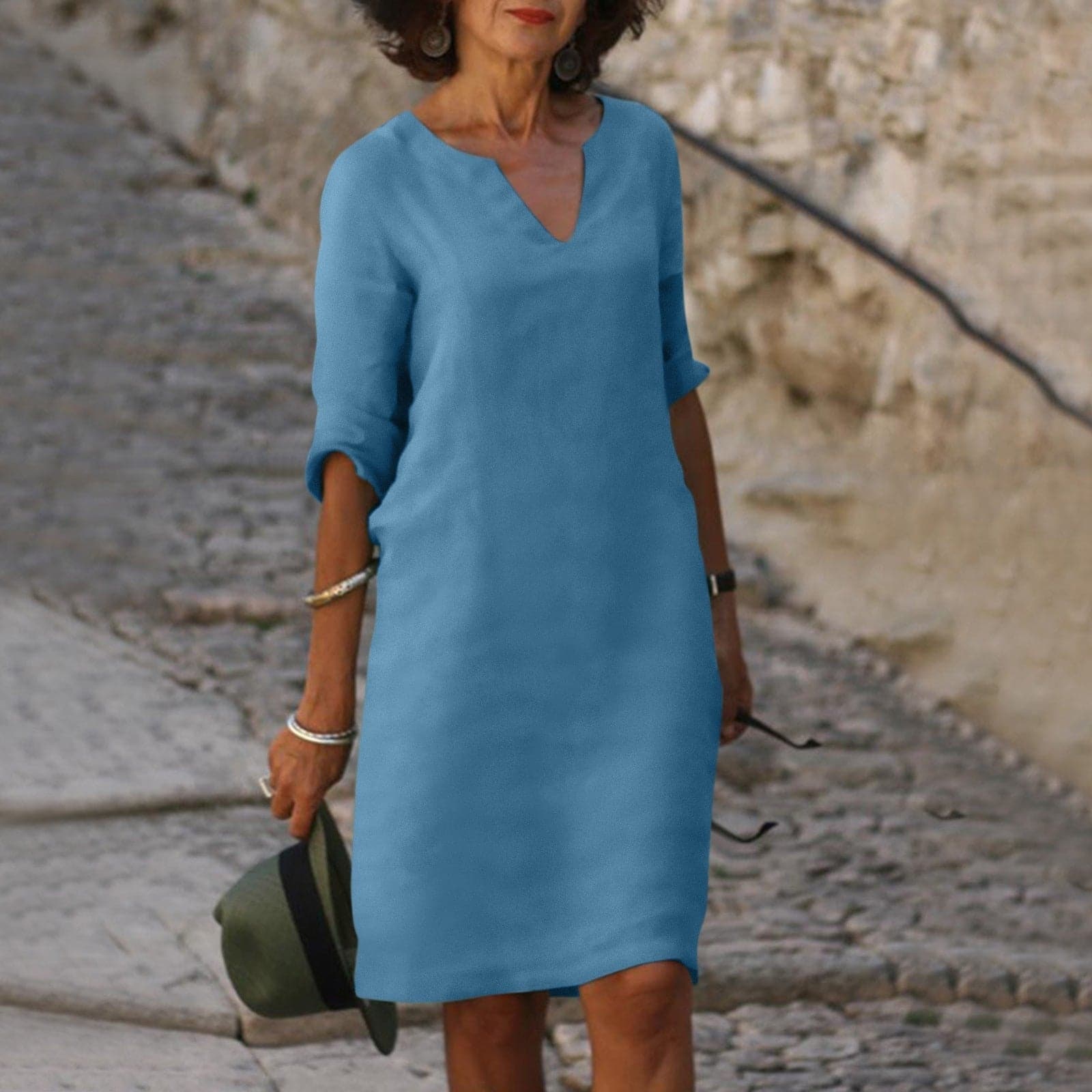 Marie - Magnifique robe à manches courtes et col V