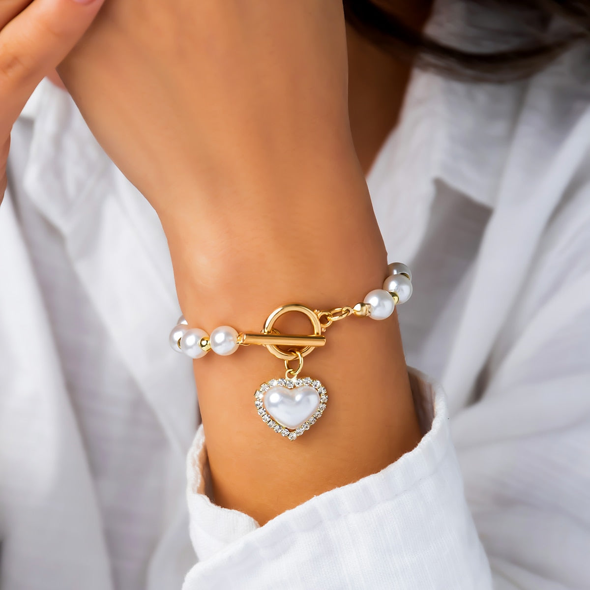Lunaire | Bracelet avec Perles Éblouissantes et Breloque en Cristal pour Femmes