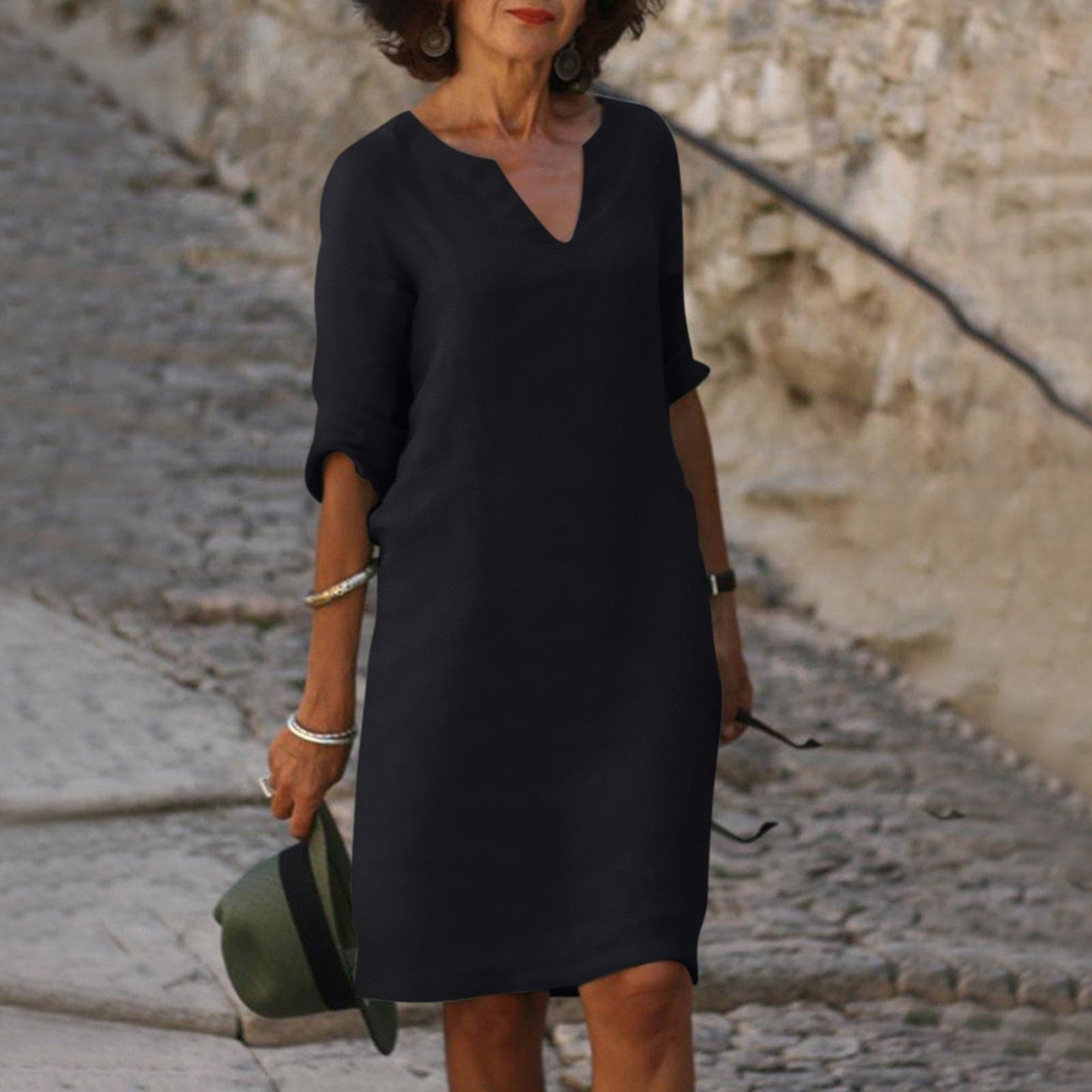 Marie - Magnifique robe à manches courtes et col V