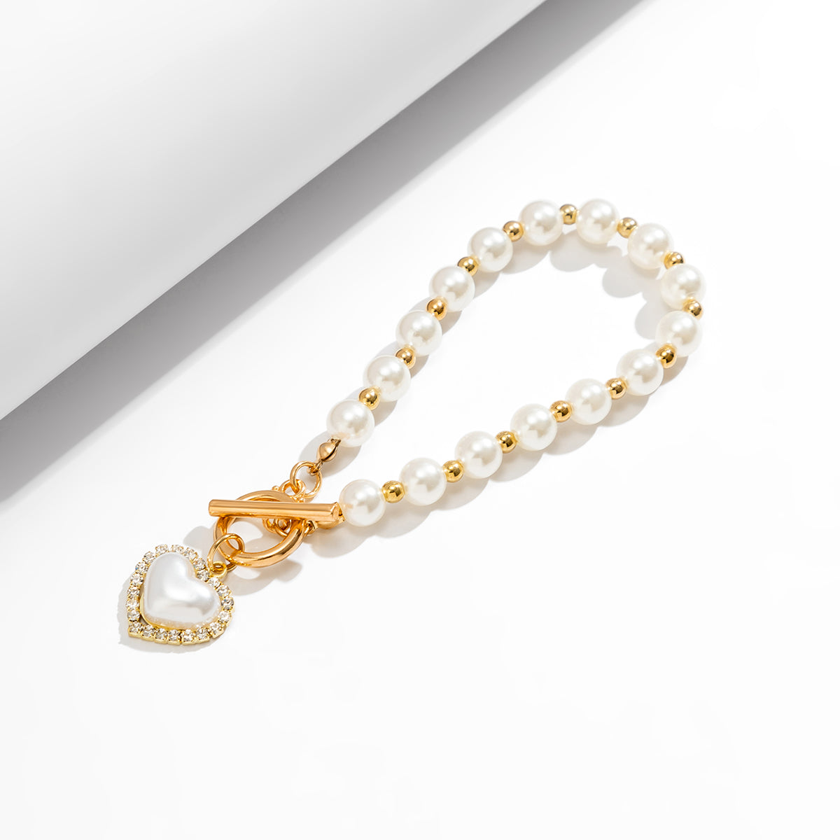 Lunaire | Bracelet avec Perles Éblouissantes et Breloque en Cristal pour Femmes