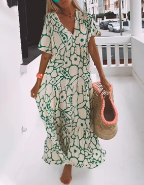 Robe ample imprimée avec col en V