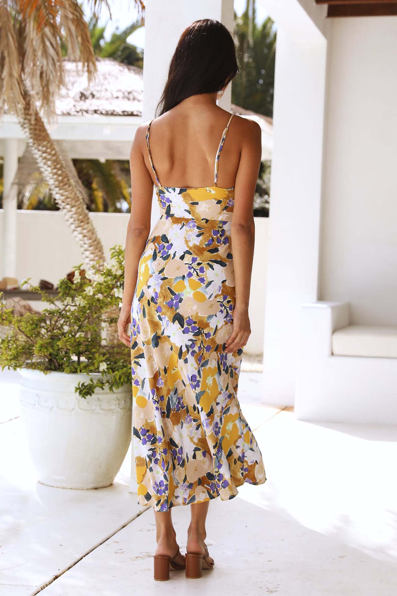 Lila | Robe d'été avec Imprimé Floral et Silhouette Élégante pour Femmes