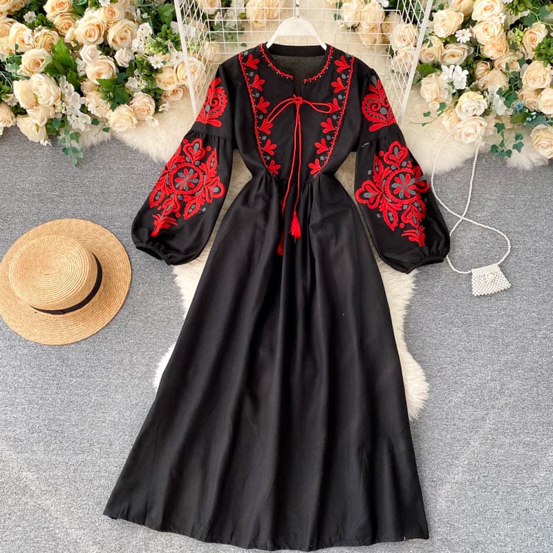 Khloe - Robe plissée tendance avec col rond
