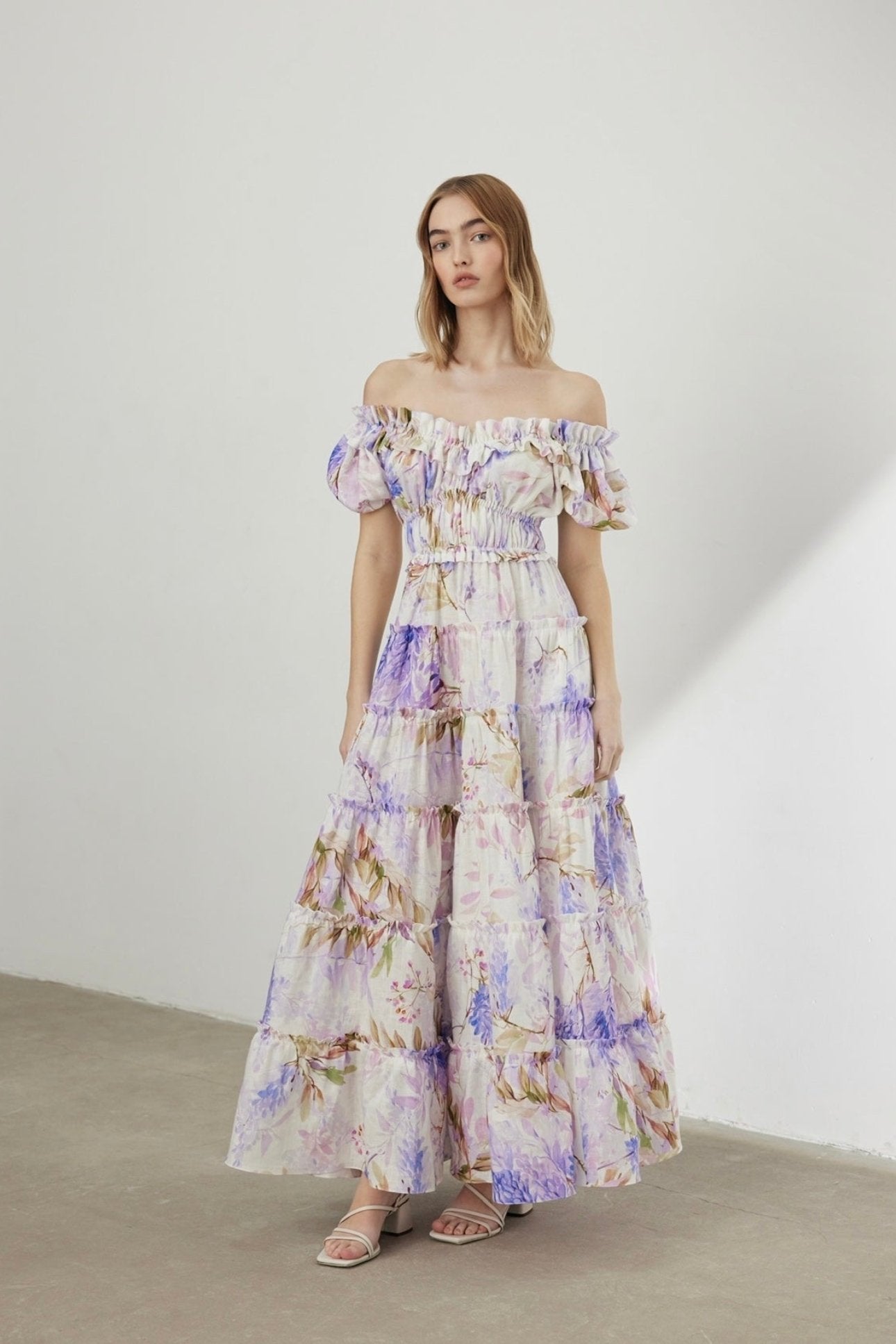 Isadora | Robe Maxi à Volants avec Imprimés Floraux Élégants pour Femmes
