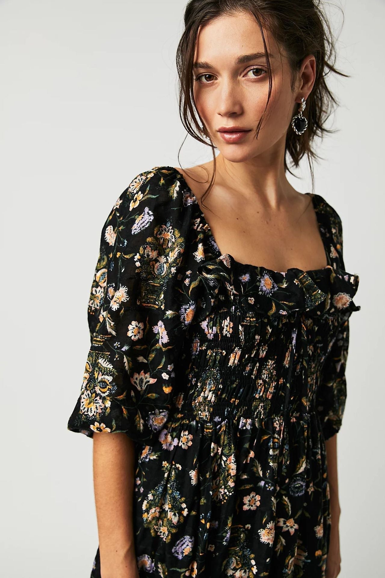 Inès | Robe Midi Imprimée avec Volants Élégants et Motifs Floraux pour Femmes