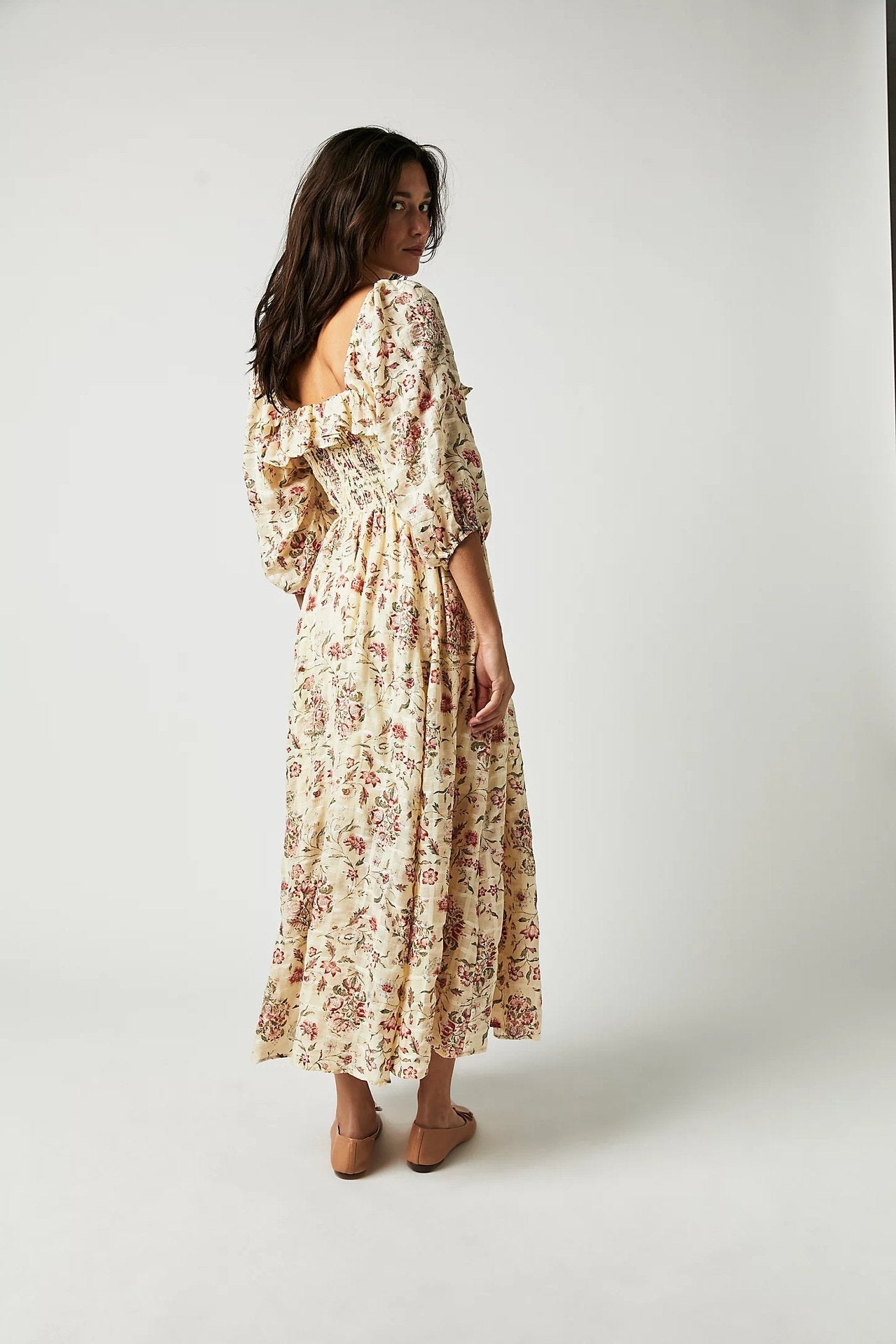 Inès | Robe Midi Imprimée avec Volants Élégants et Motifs Floraux pour Femmes