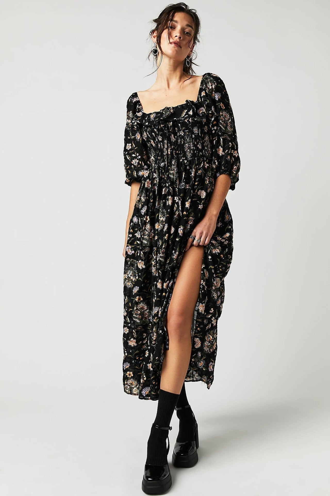 Inès | Robe Midi Imprimée avec Volants Élégants et Motifs Floraux pour Femmes
