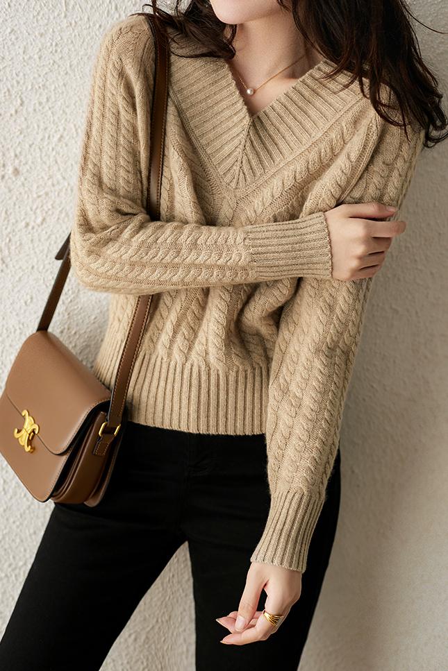Sienna | Pull Tricoté avec Encolure en V et Tricot Torsadé pour Femmes