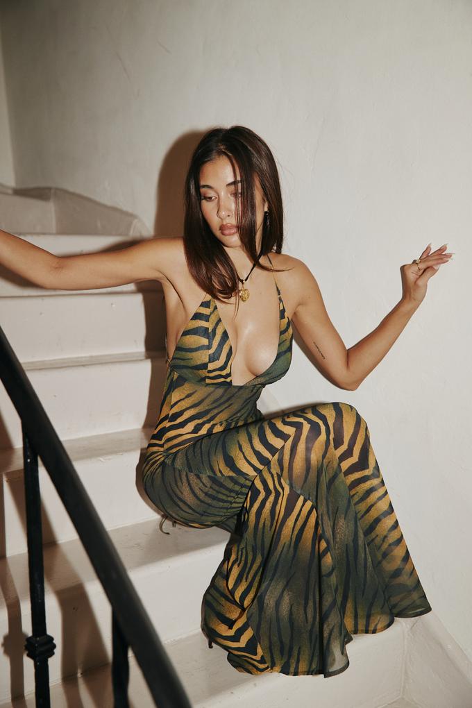 Sienna | Robe Longue Imprimée avec Détails Élégants et Dos Ouvert pour Femmes