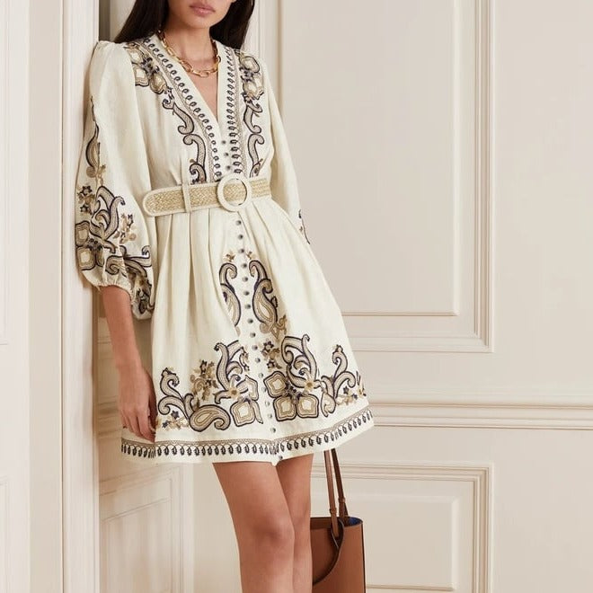 Evelyne | Robe brodée avec Détails Élégants pour Femmes