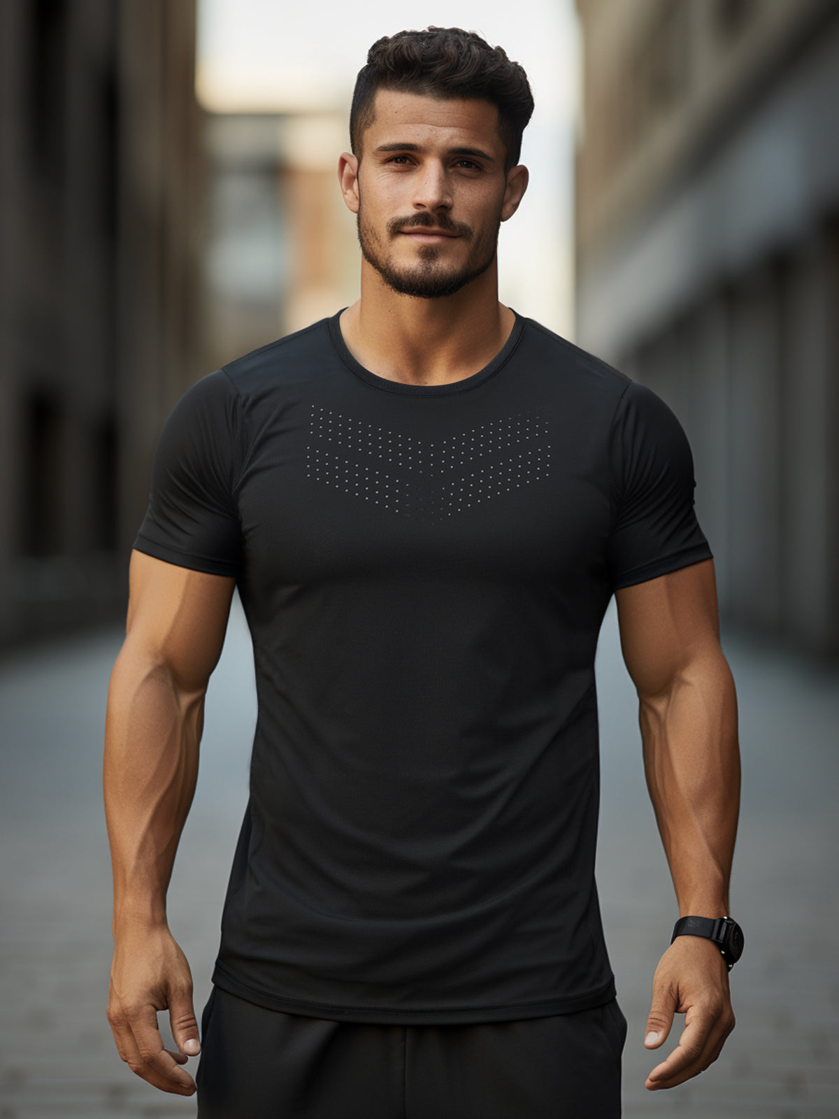 Aquila | Chemise de sport avec Tissu Ultra-Léger et Aérations Découpées au Laser pour Hommes