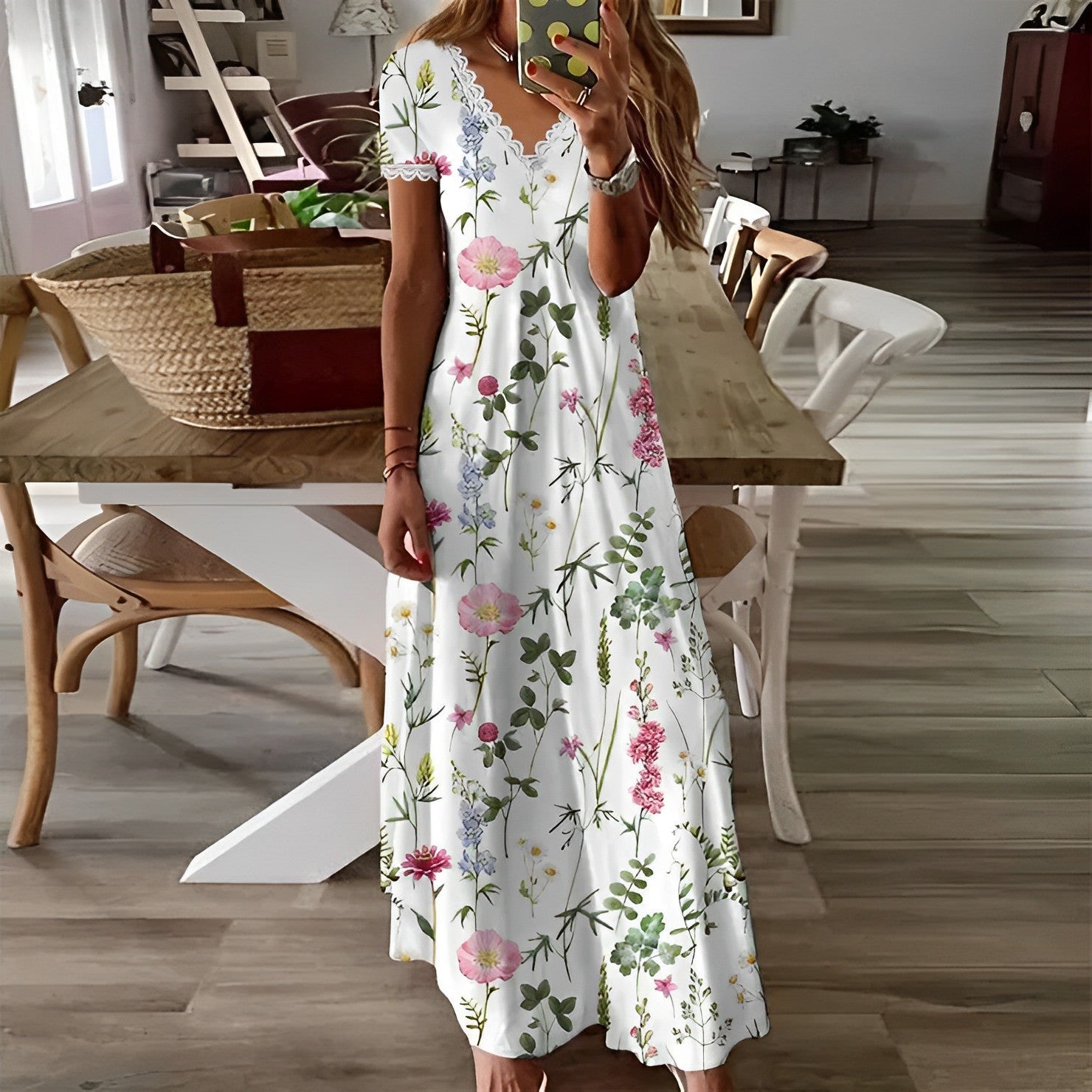 Ayla | Robe en dentelle florale