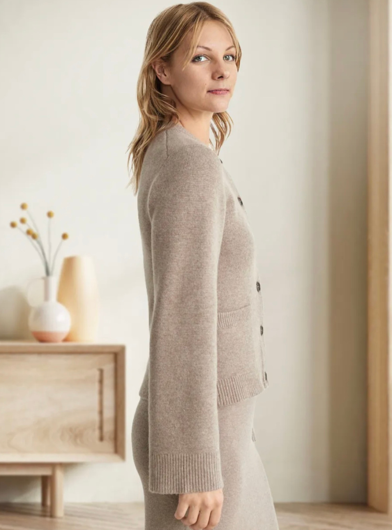 Armella | Femme Cardigan Doux Avec Boutons