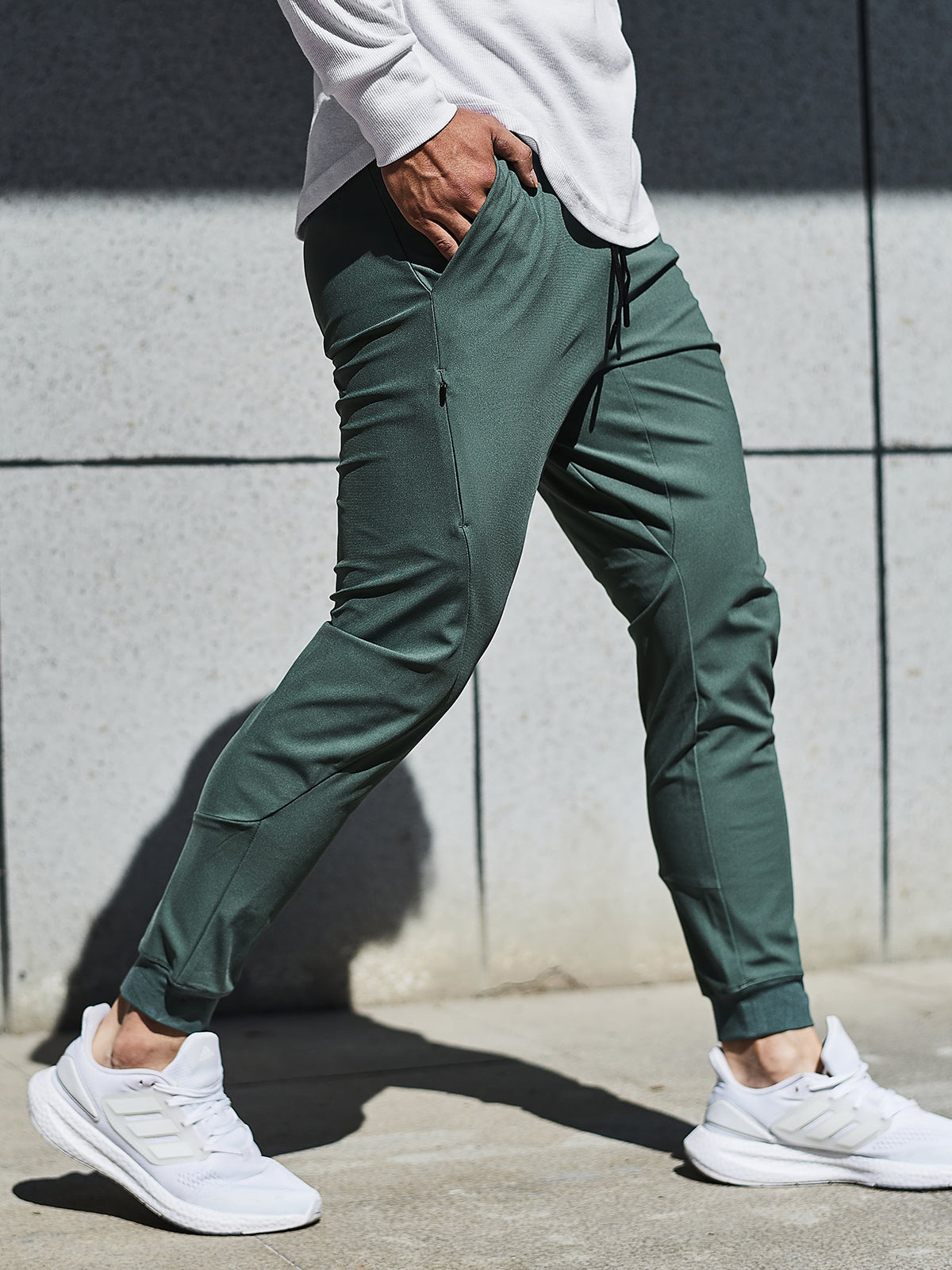 Aiden | Pantalon de Jogging avec Tissu Extensible et Poignets Élastiques pour Hommes