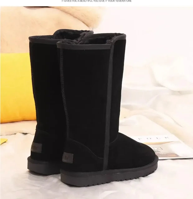 Mathea - Bottes élégantes en daim avec passepoil stylisé pour femmes