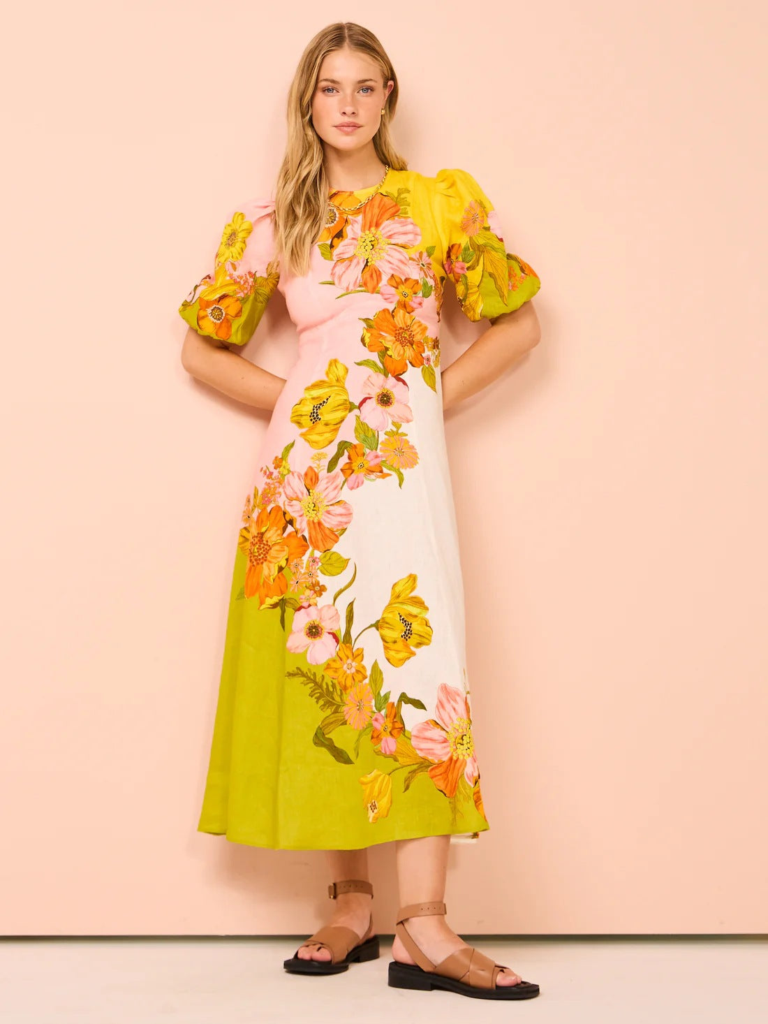 Bellevo | Robe Midi Fleurie Tendance pour les Vacances