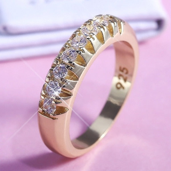 Bague royale pour dames - Bijoux exclusifs