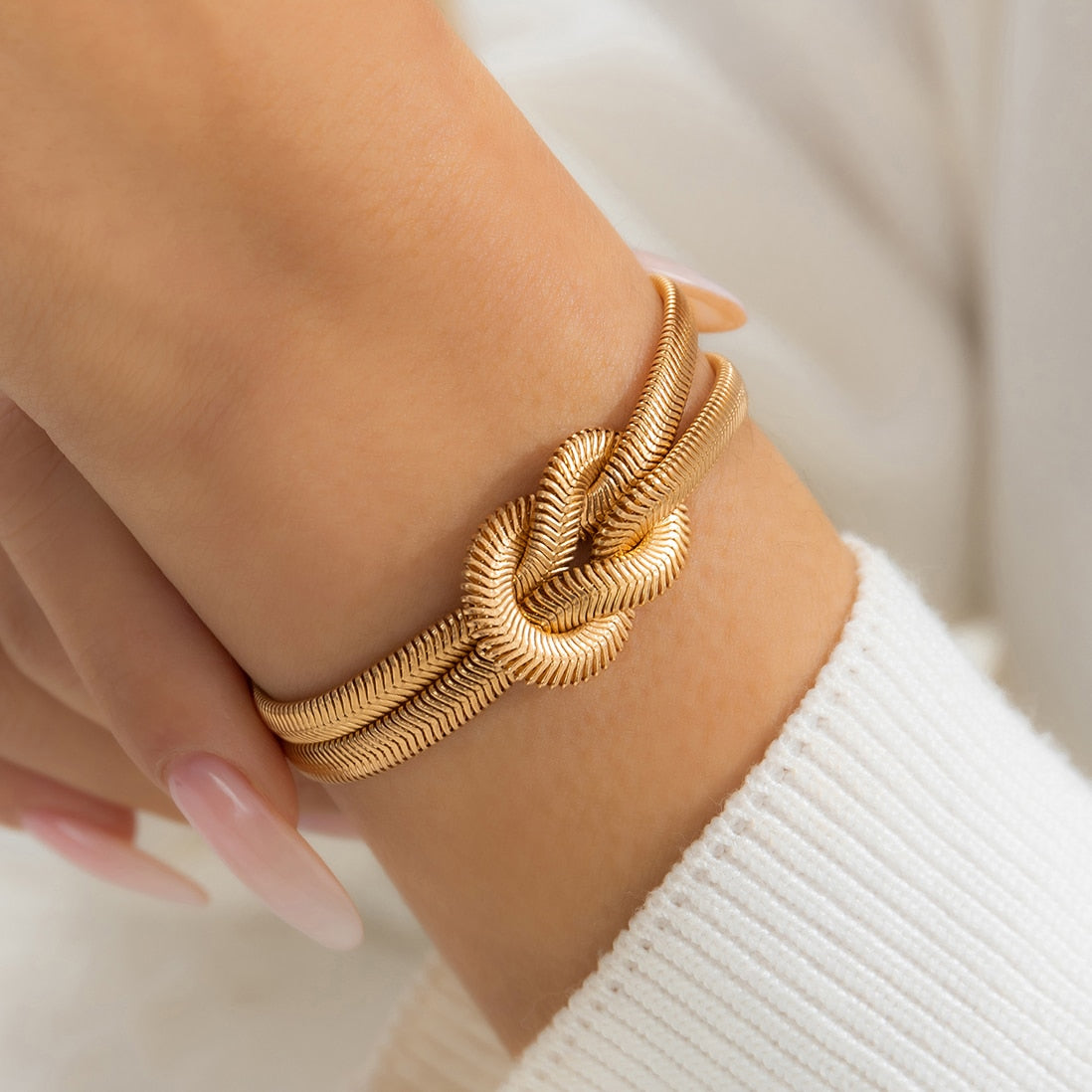 Céleste | Bracelet avec Nœud Élégant et Ajustement Confortable pour Femmes