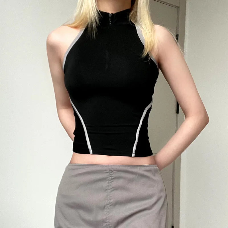 Zara | Top Crop Sport à Col Haut avec Détails Audacieux pour Femmes