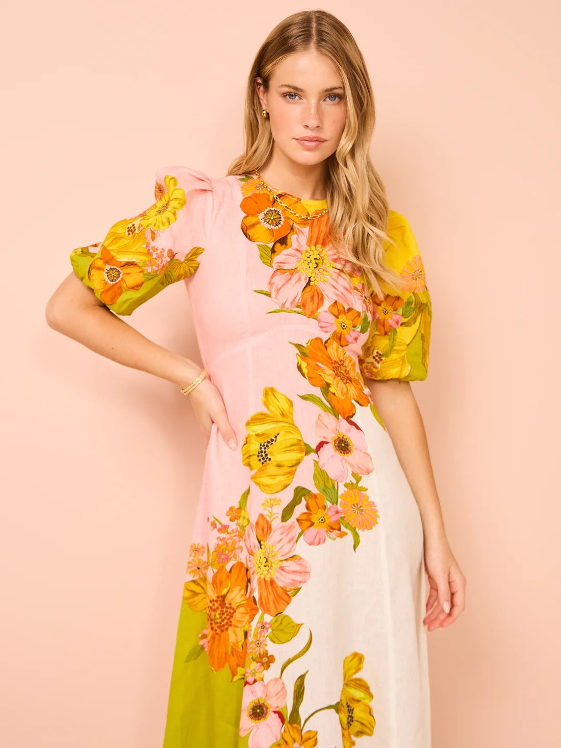 Bellevo | Robe Midi Fleurie Tendance pour les Vacances