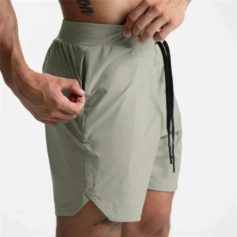 Aélys | Short de Sport avec Tissu à Séchage Rapide et Poches Multiples pour Hommes