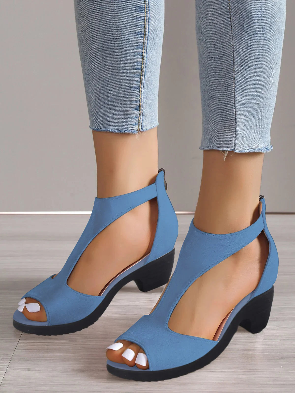 Daniela - Sandales découpées à talons hauts et confortables avec fermeture éclair au dos