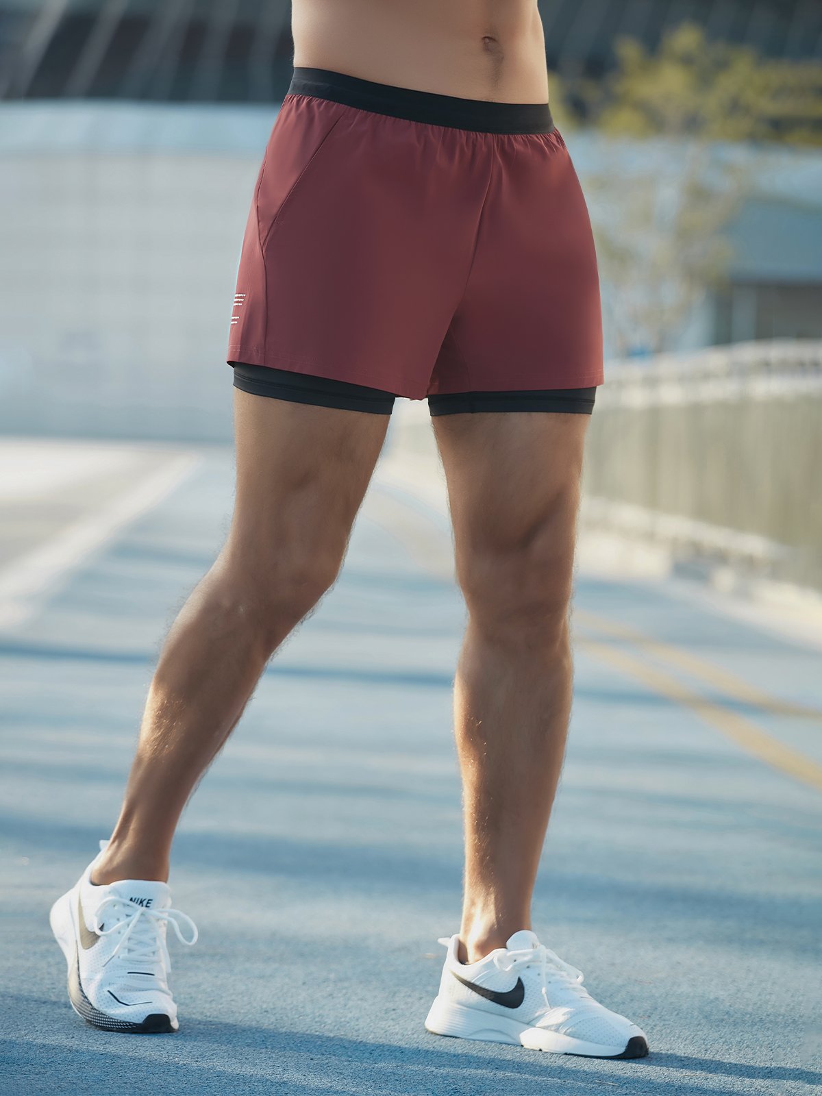 Astro | Short de Fitness avec Tissu Léger et Détails Réfléchissants pour Hommes