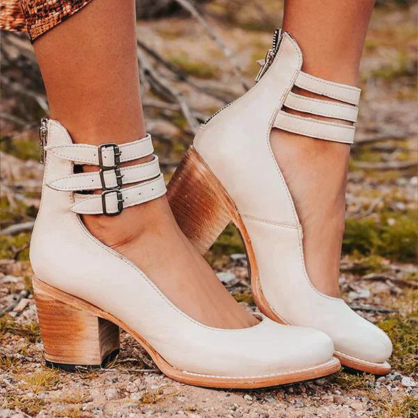 Lotte | Charming Vintage Heels