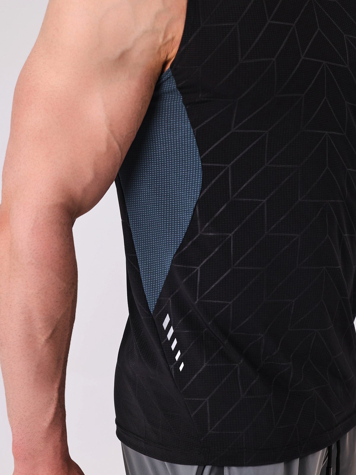 AeroFlex | Maillot de sport avec Tissu Respirant et Couleur Futuriste pour Hommes