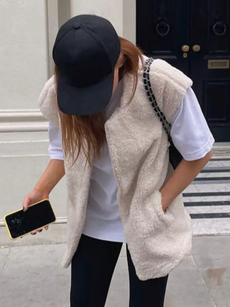 Vanessa - Gilet Avec Rayure Teddy Blanche