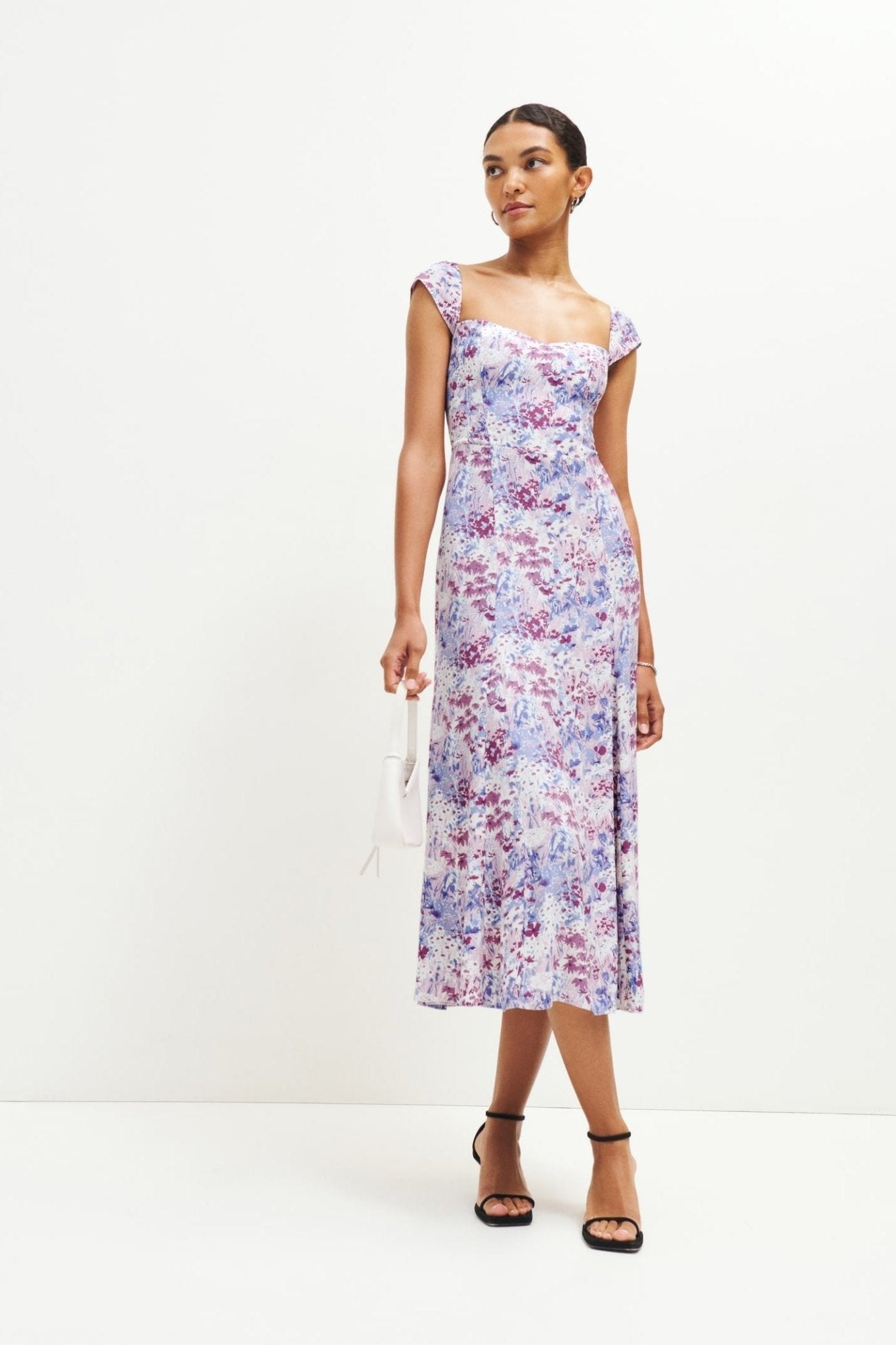 Célestine | Robe Midi Évasée avec Motifs Floraux Uniques pour Femmes